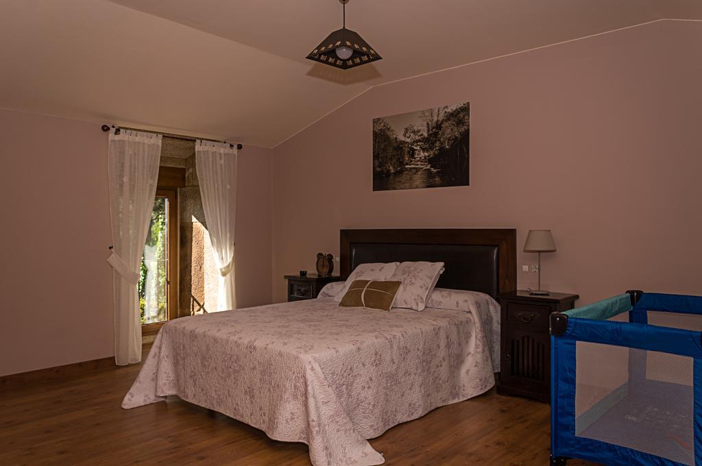 Maison d'hôtes Casa Do Ghabino à Santa Comba Chambre photo